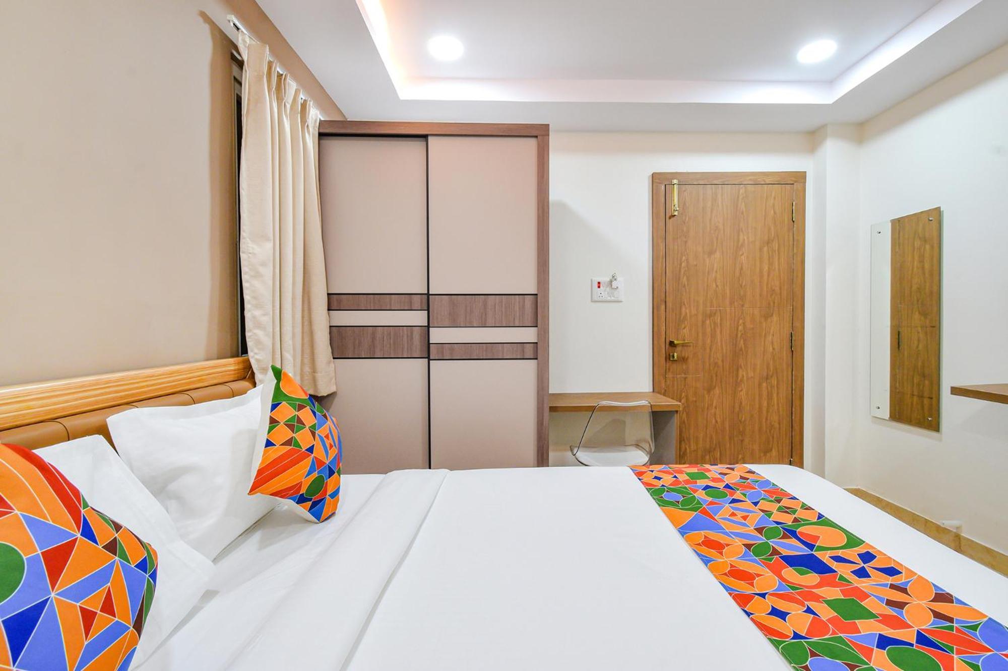 היידראבד Fabhotel Seri - Nr Kims Hospital, Gachibowli מראה חיצוני תמונה