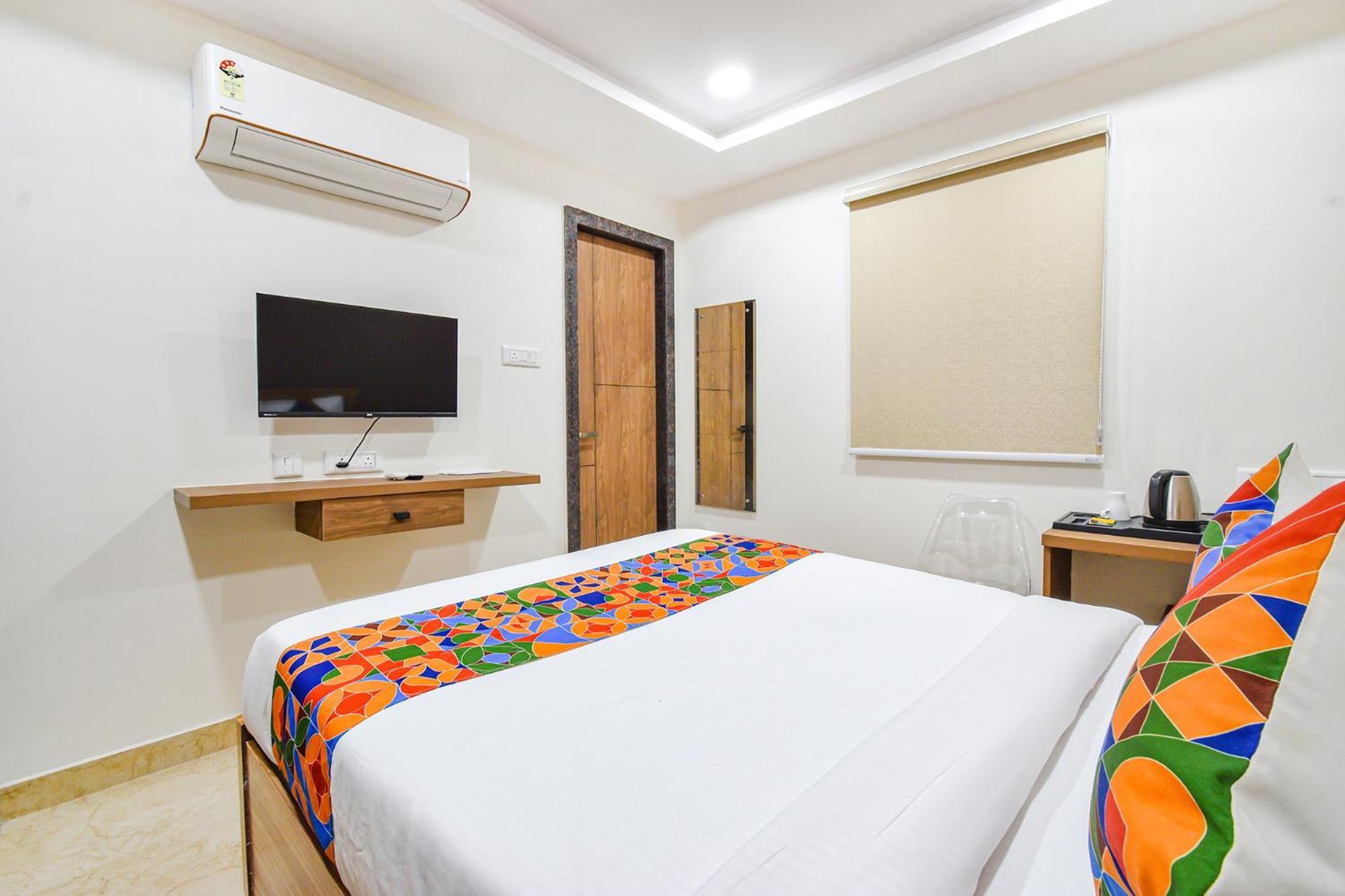 היידראבד Fabhotel Seri - Nr Kims Hospital, Gachibowli מראה חיצוני תמונה