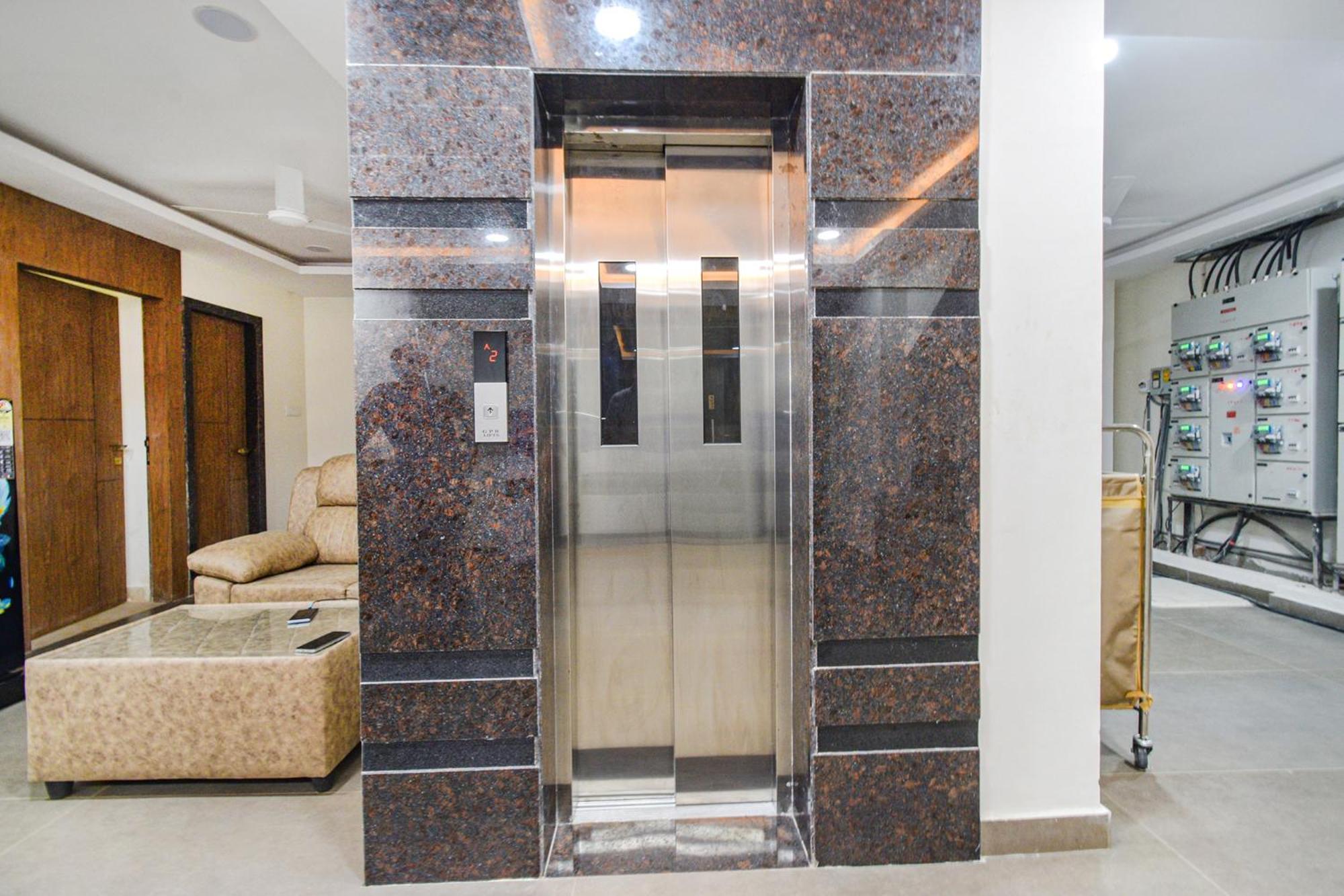 היידראבד Fabhotel Seri - Nr Kims Hospital, Gachibowli מראה חיצוני תמונה