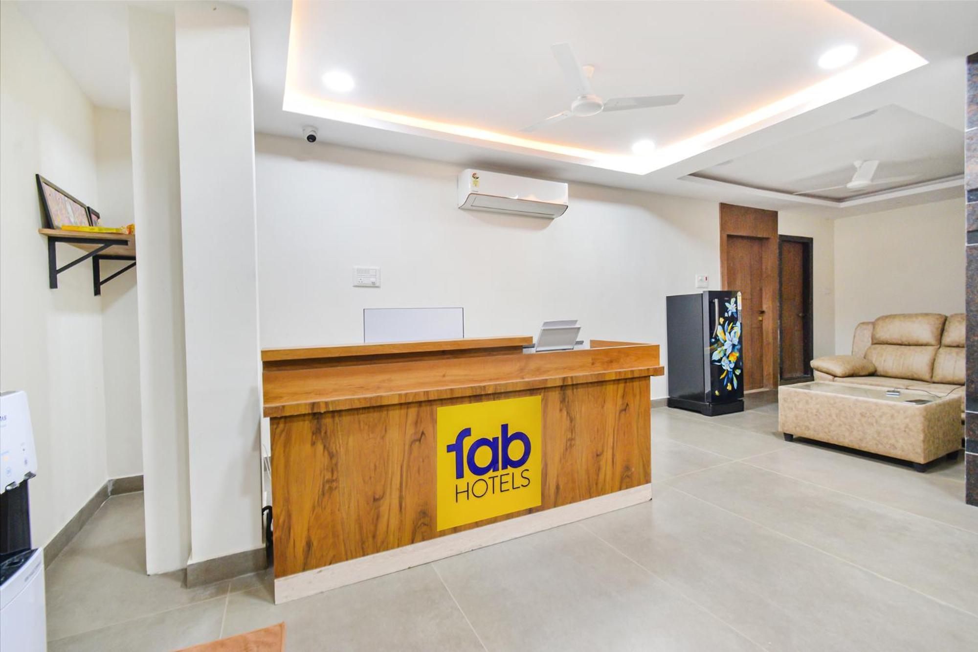 היידראבד Fabhotel Seri - Nr Kims Hospital, Gachibowli מראה חיצוני תמונה